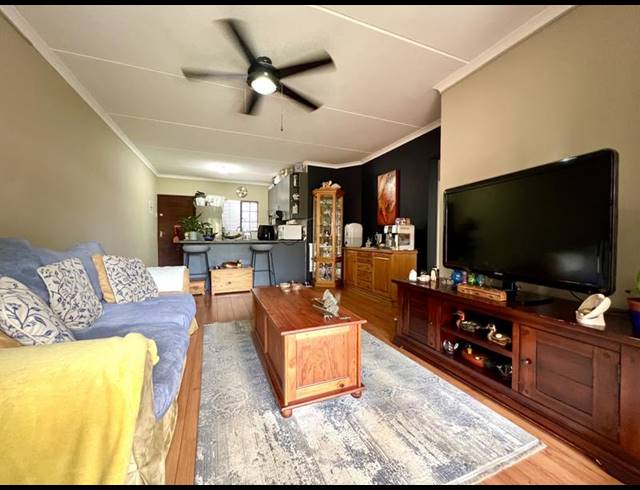 2 BEDROOM SIMPLEX FOR SALE IN EDEN GLEN